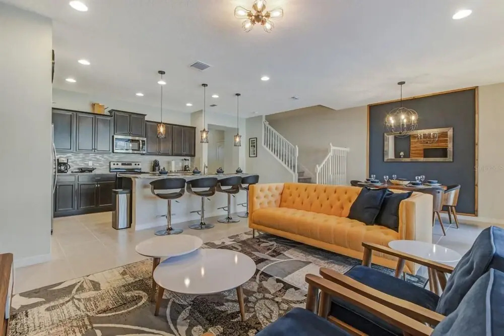 2442 Amazing Townhome for Your Vacation Close to Disney