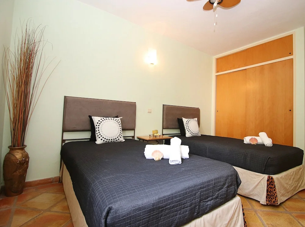 Villa Bogota - Moradia acolhedora com piscina aquecível e BBQ