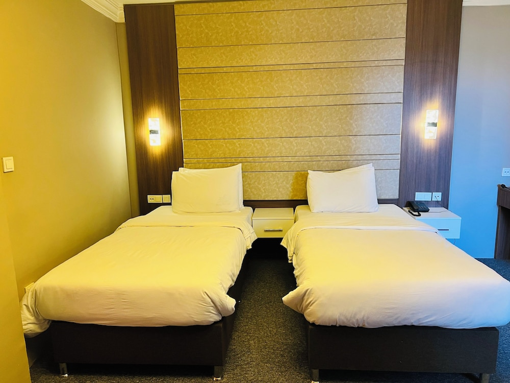 Egan Hotel
