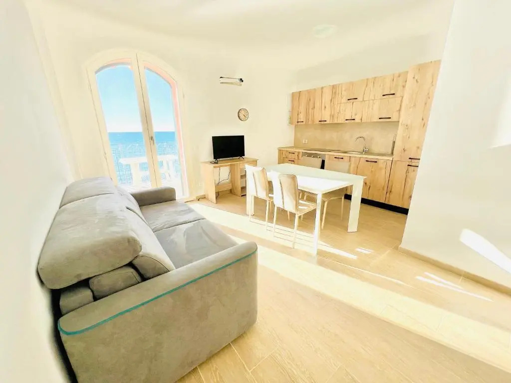 Suite Luxury Le Palme 3 - Sanremo fronte mare