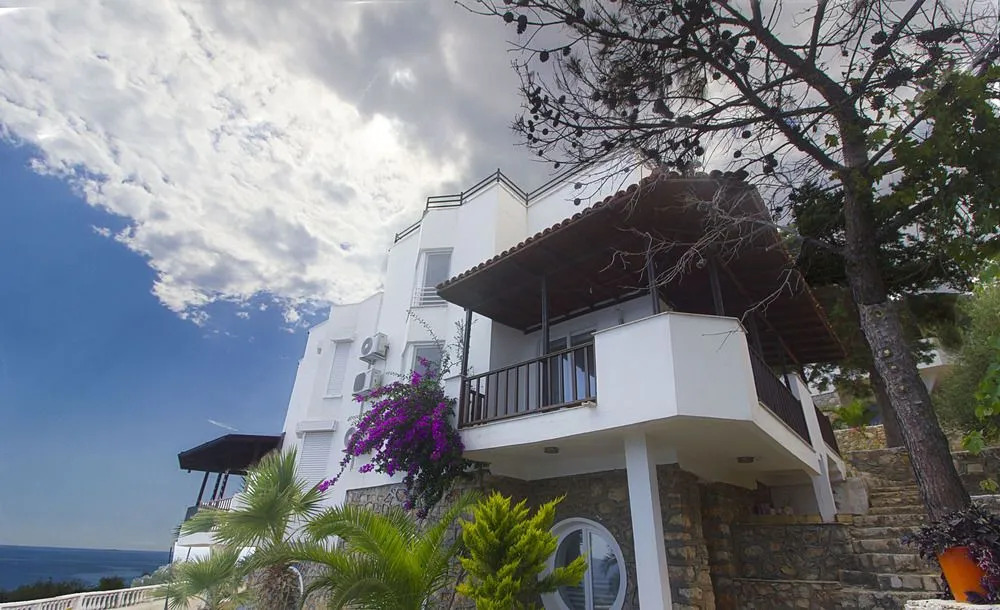 Villa Altay