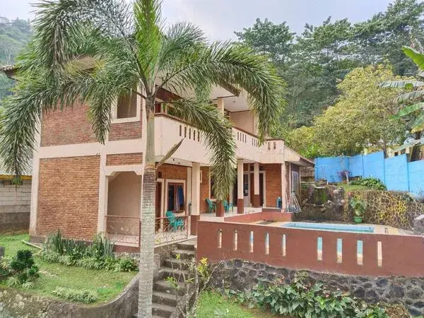 Villa Yustisia Curug 7 Cilember