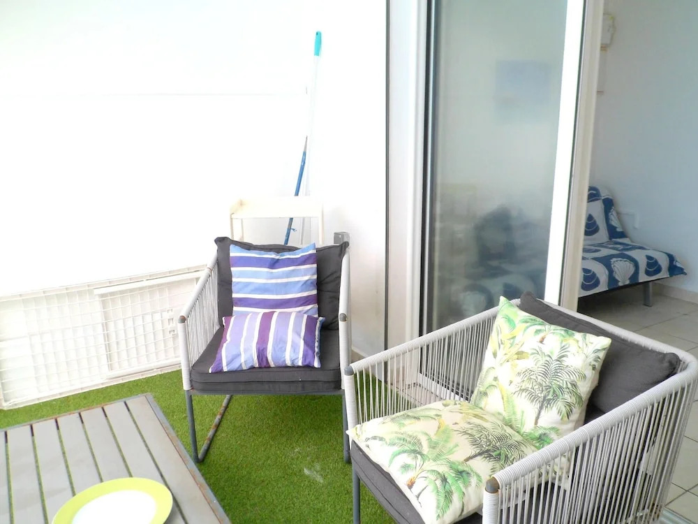 Apartment With one Bedroom in Saint Pierre, With Wonderful sea View, P