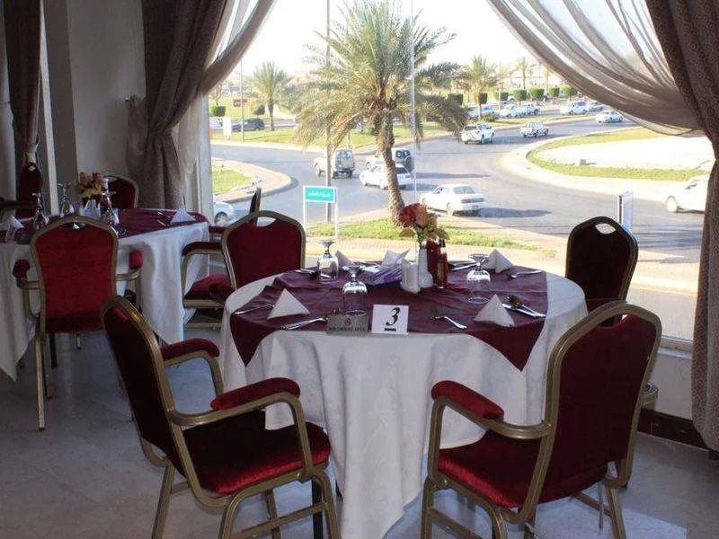 Maislon Hotel