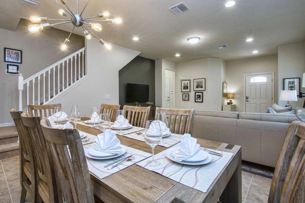 1820GD - Windsor at Westside - 5 Br Villa