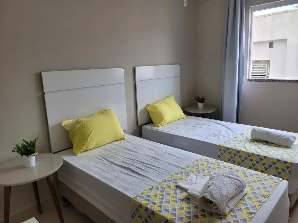 Apartamento com 2 quartos no centro de Tijucas 105