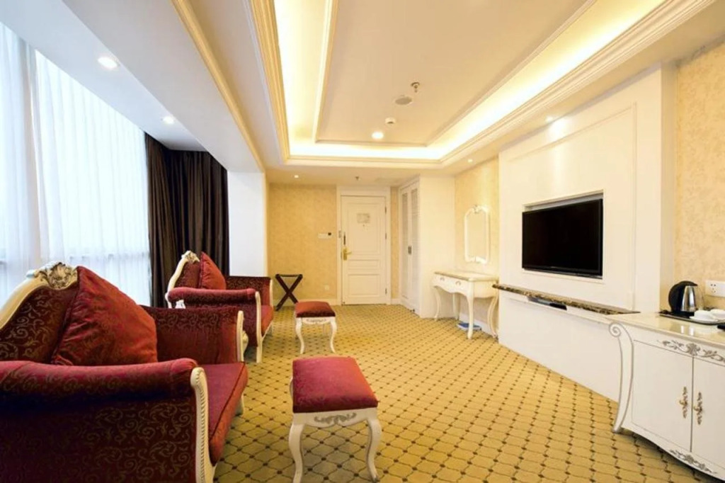 Beijing Huiqiao Hotel