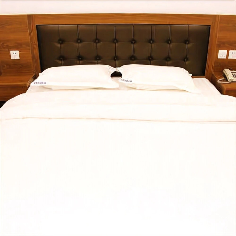 Youxin Airport Aviation Apartment