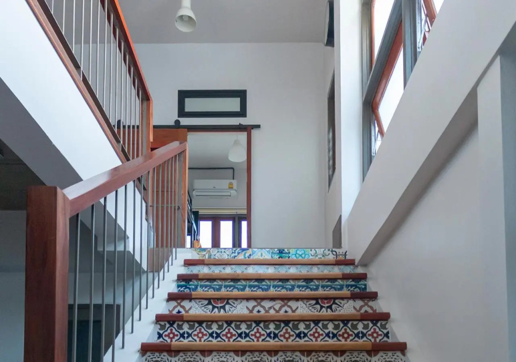 liaw base house