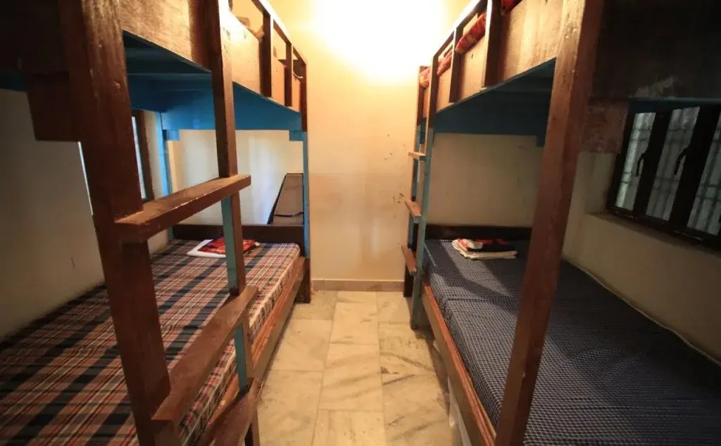 Big Brother hostel Hotel