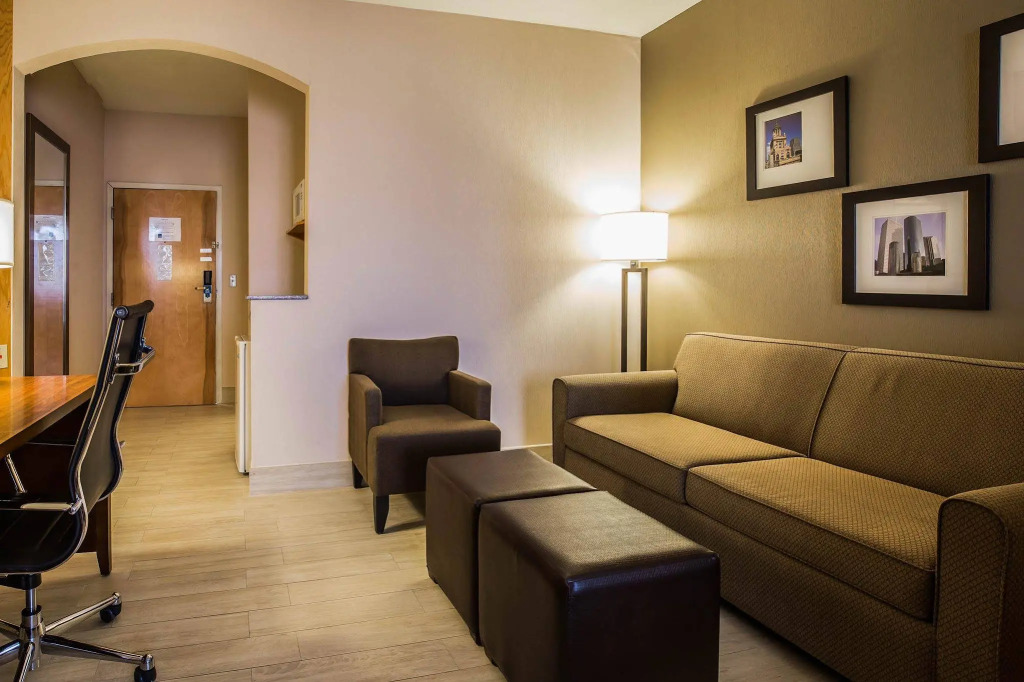 Spark by Hilton Stafford Sugar Land