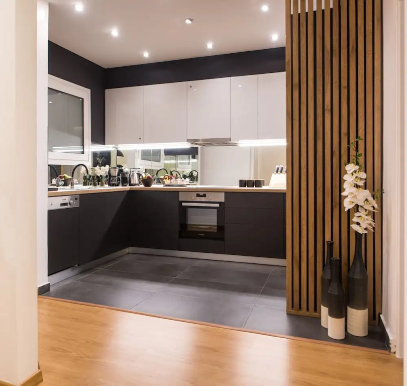 Acropolis View Deluxe Penthouse & Luxury Apartments