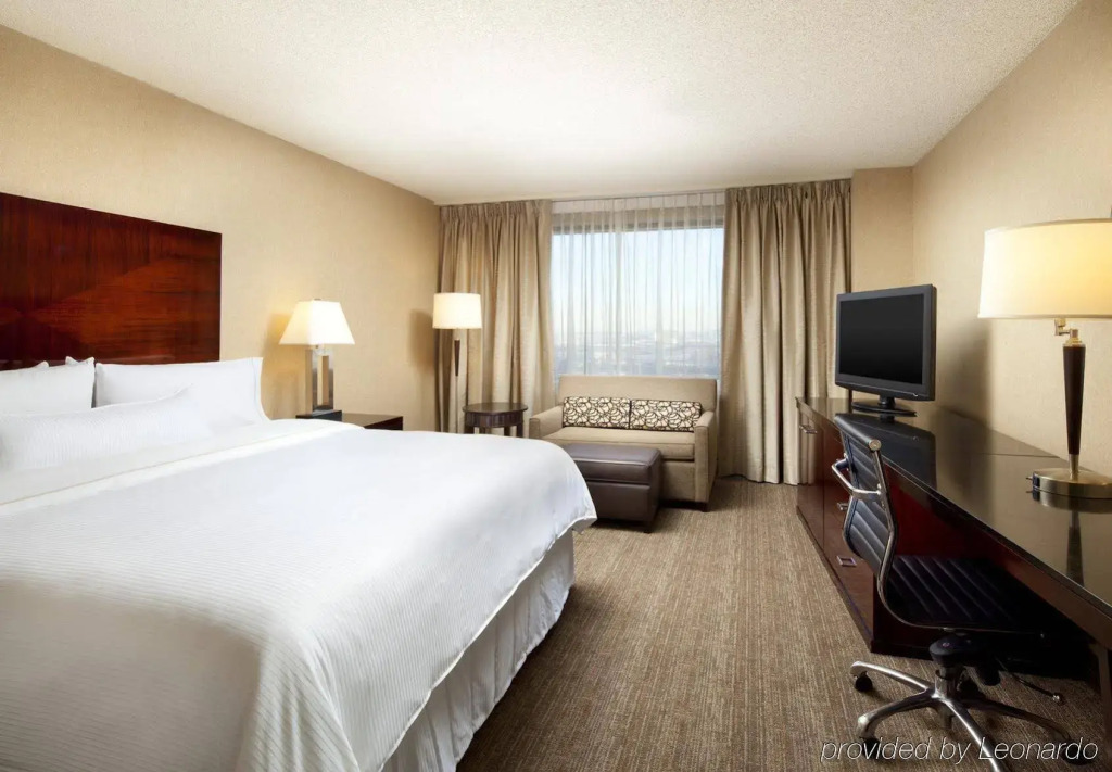 The Westin Los Angeles Airport