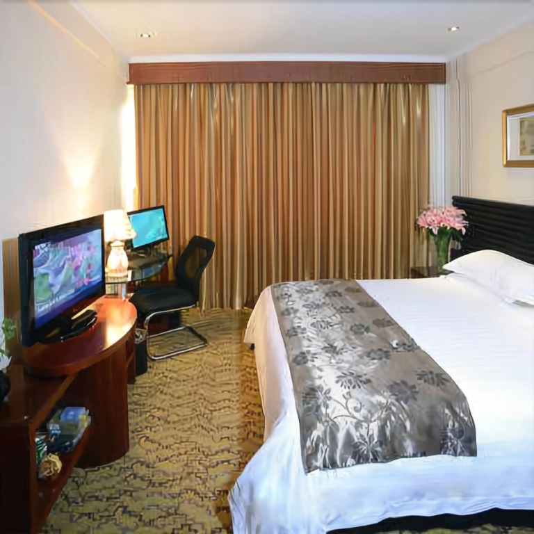 Yuhua Hotel