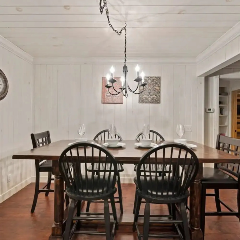 Modern Farmhouse With Gameroom Firepit