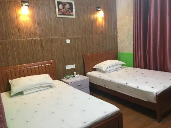 Hairi Hotel
