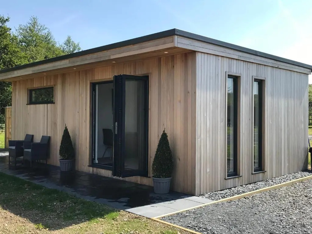 Parkknott Retreat Luxury Lodge with Private Hot Tub