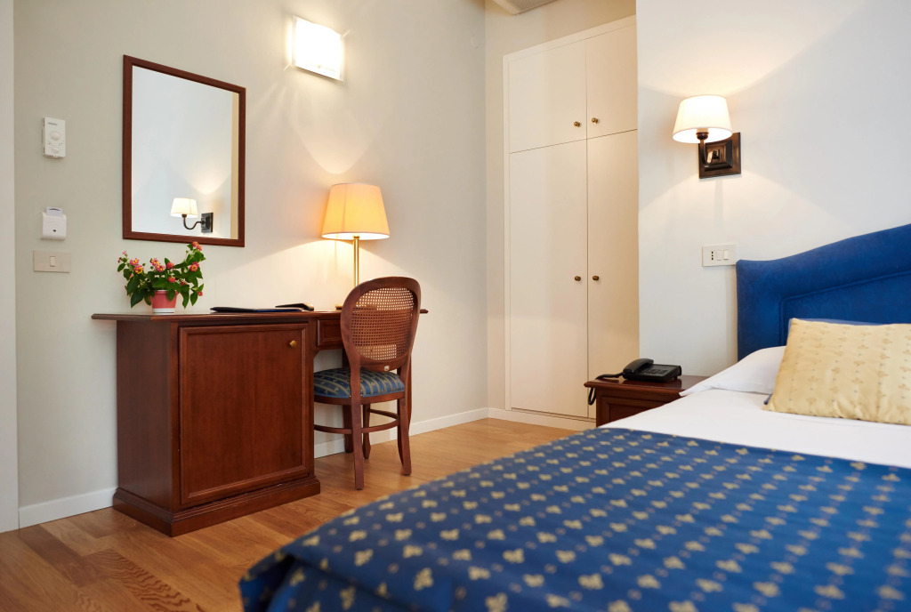 Hotel Punta Nord Est