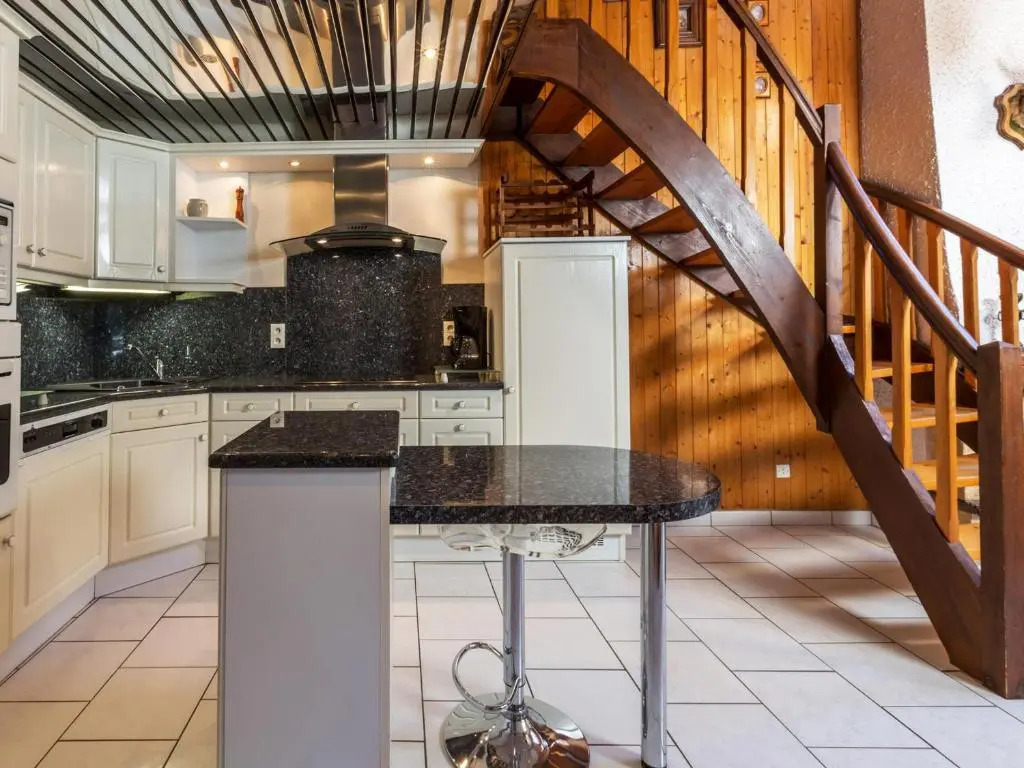 Appartement La Clusaz, 3 pièces, 5 personnes - FR-1-437-28