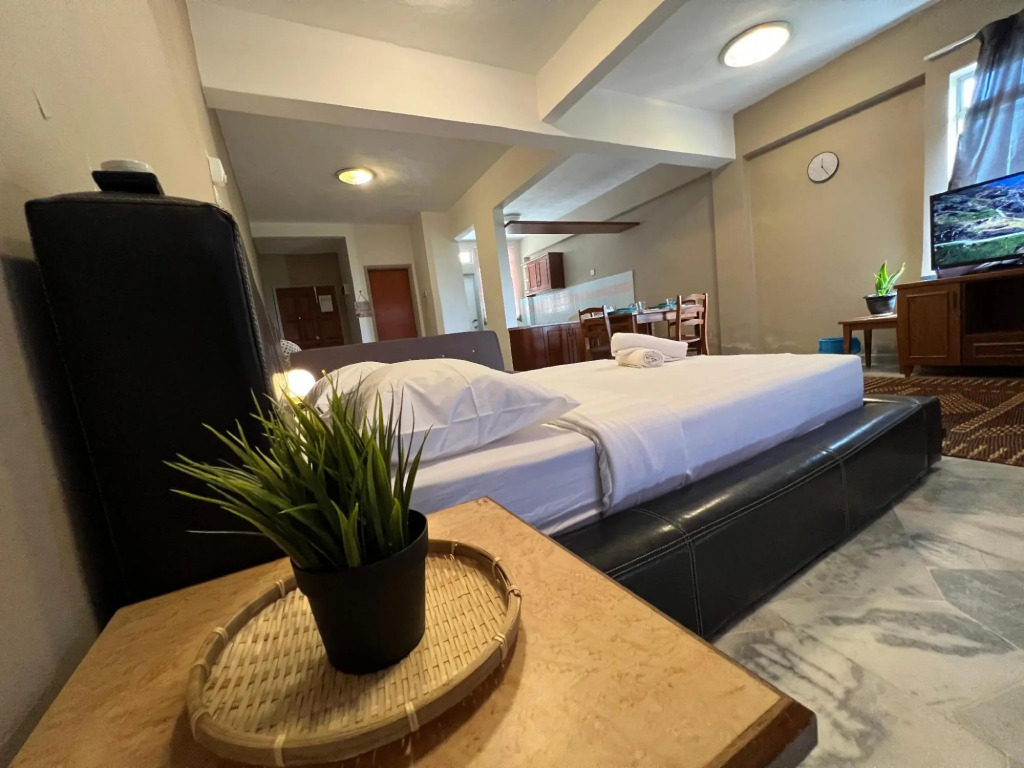 Ocean View Studio Unit at Homey Homes