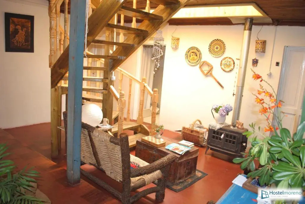 Hostel Moreno