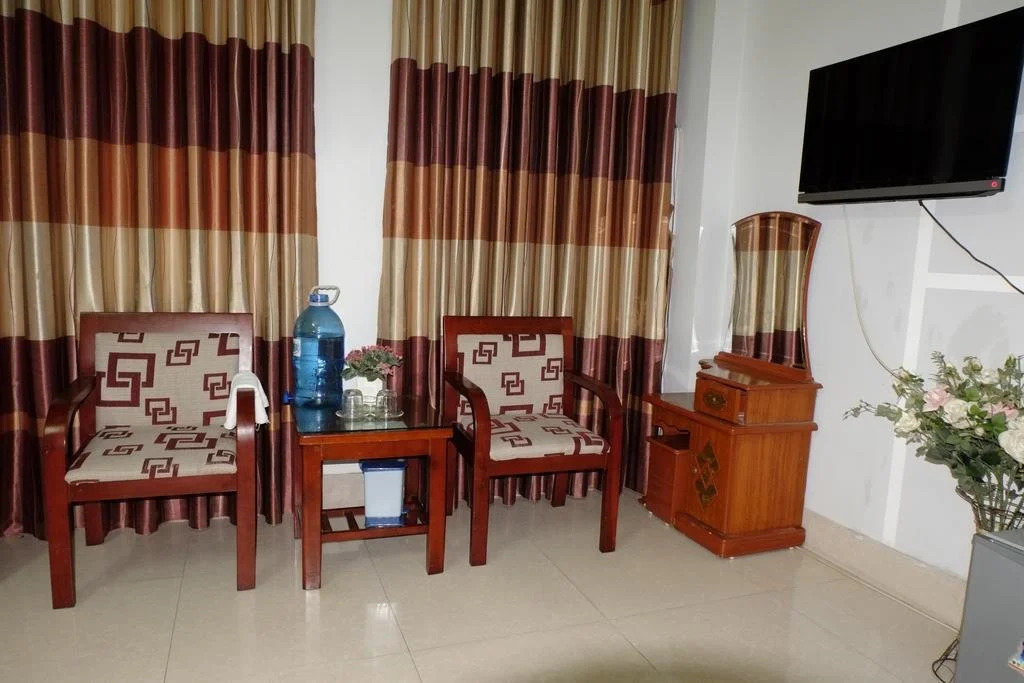 Golden Stone Hotel
