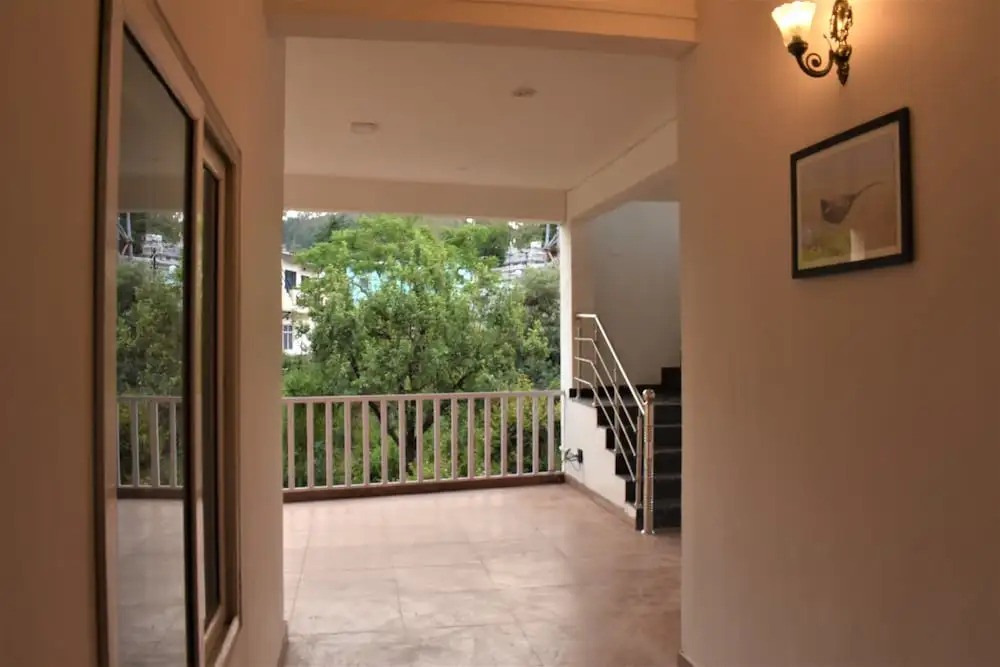 Hotel Vista Bhowali, Nainital - Vegetarian