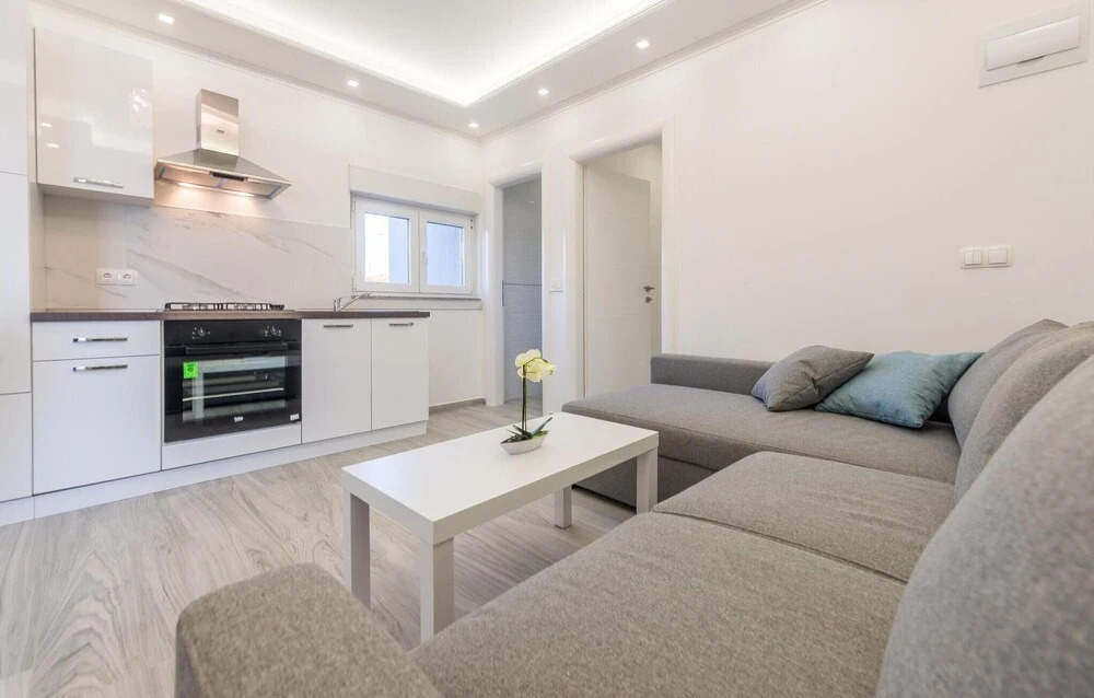 Luxurious Home In Vrsi