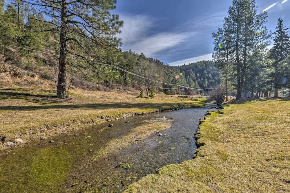 Rustic Ruidoso Vacation Rental ~ 2 Mi to Downtown!