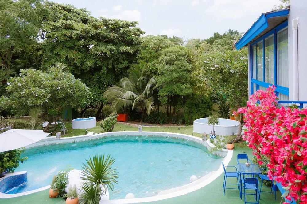 Private Pool Party Villa games Karaoke