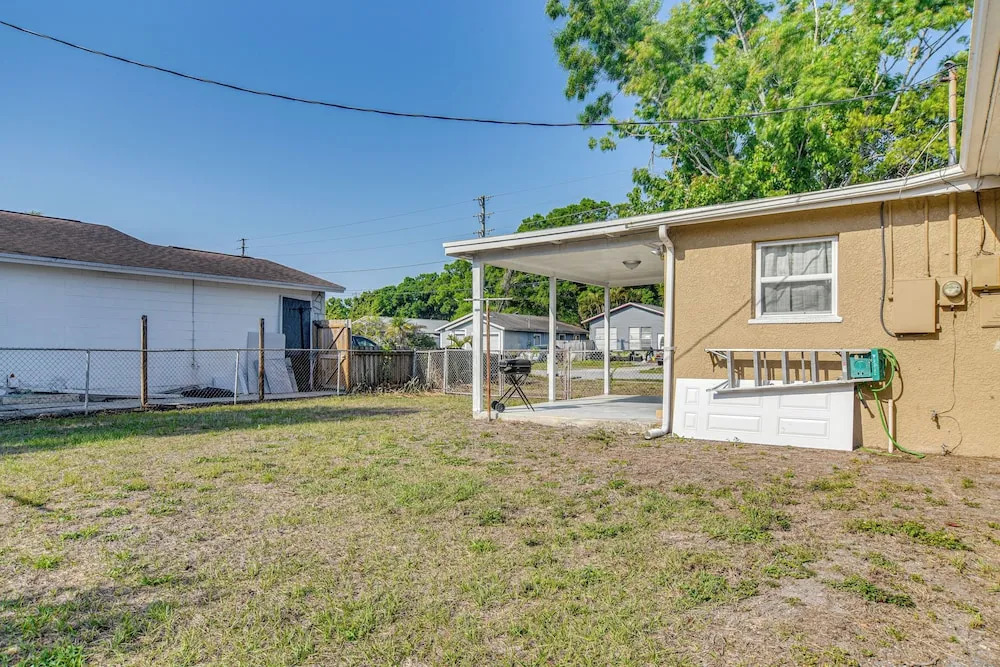 Tampa Bay Getaway w/ Patio & Yard, Pets Welcome!
