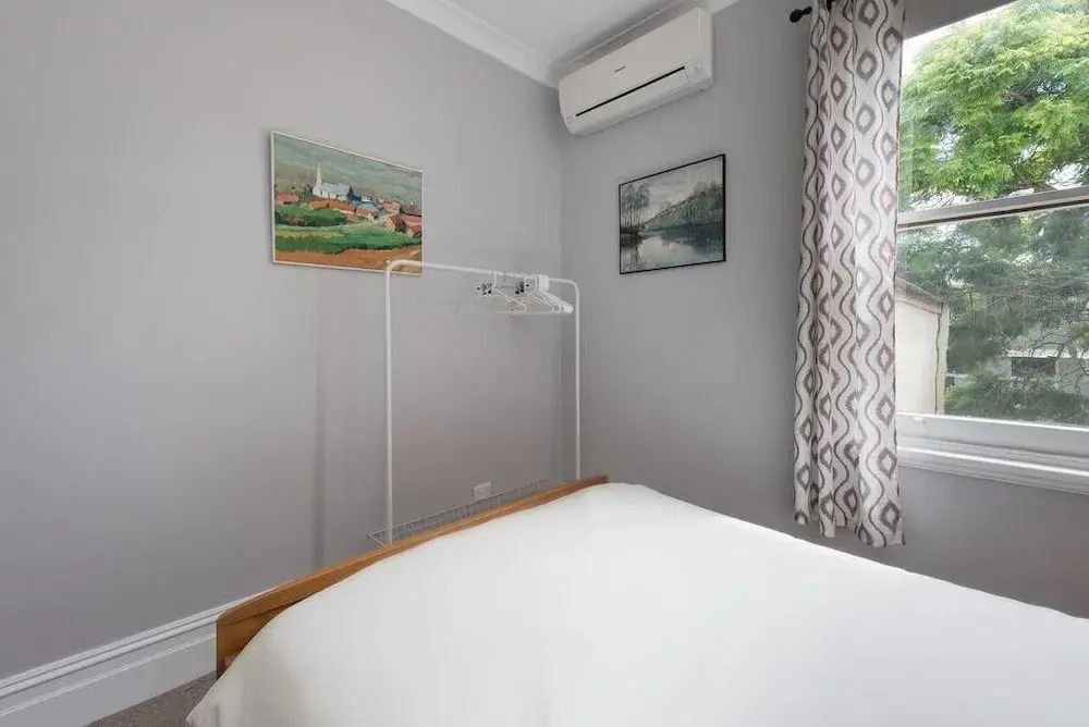 ED24 Renovated Terrace House Moments to Train