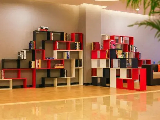 Ousiman   Hotel
