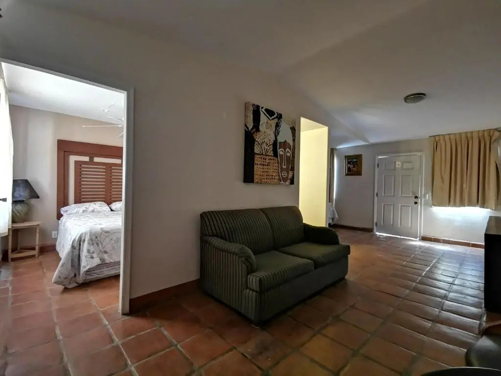 Los Vientos Hotel