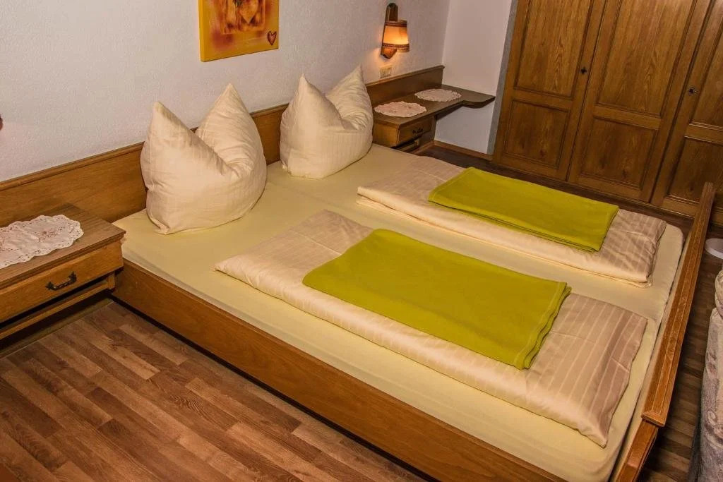 Haus Saroja