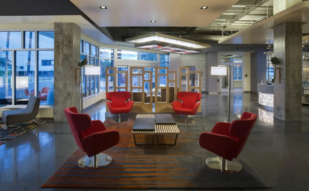 Aloft by Marriott Tampa Downtown
