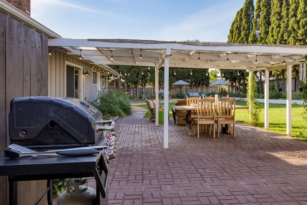 Hummingbird Haven by Avantstay Dog-friendly Near the Beach Huge Yard Hot Tub