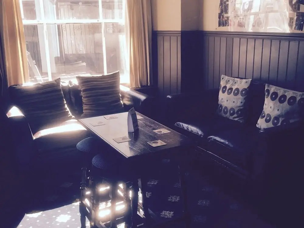 The Globe Inn