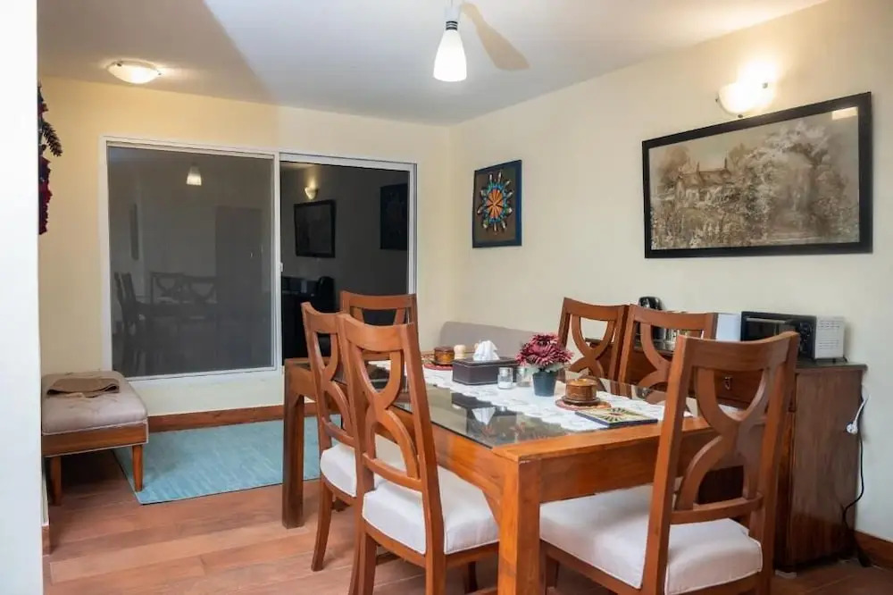 Sarah's Lodge