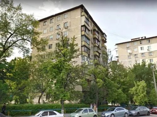 Apartment on Vandy Vasylevskoi Street 3