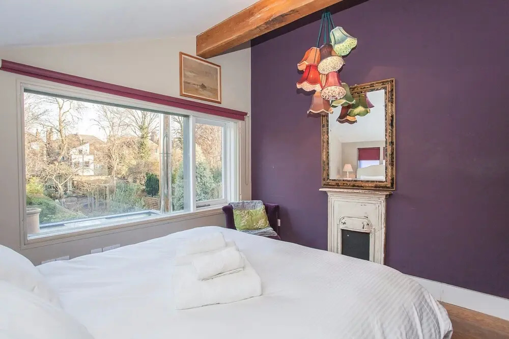 Spacious 2 Bedroom House With Garden