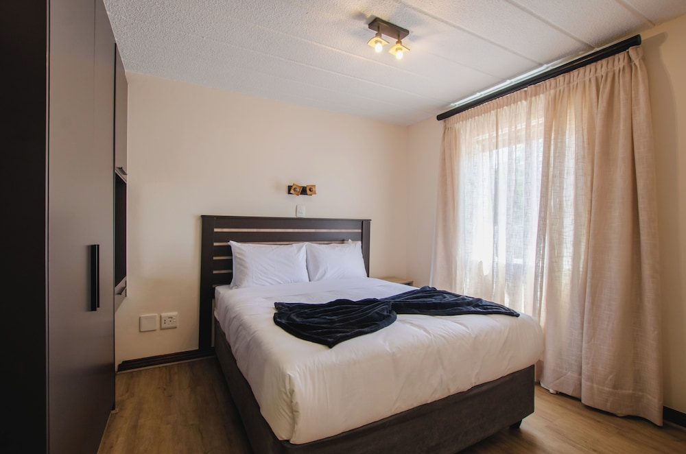 Melrose Corner Self-Catering Hotel Apartments