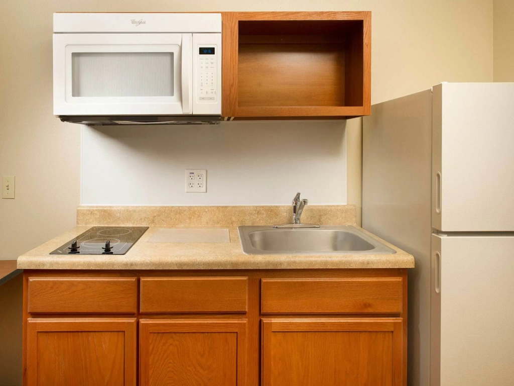 Extended Stay America Select Suites - Oklahoma City - West