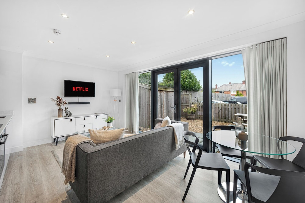 Newland Suite