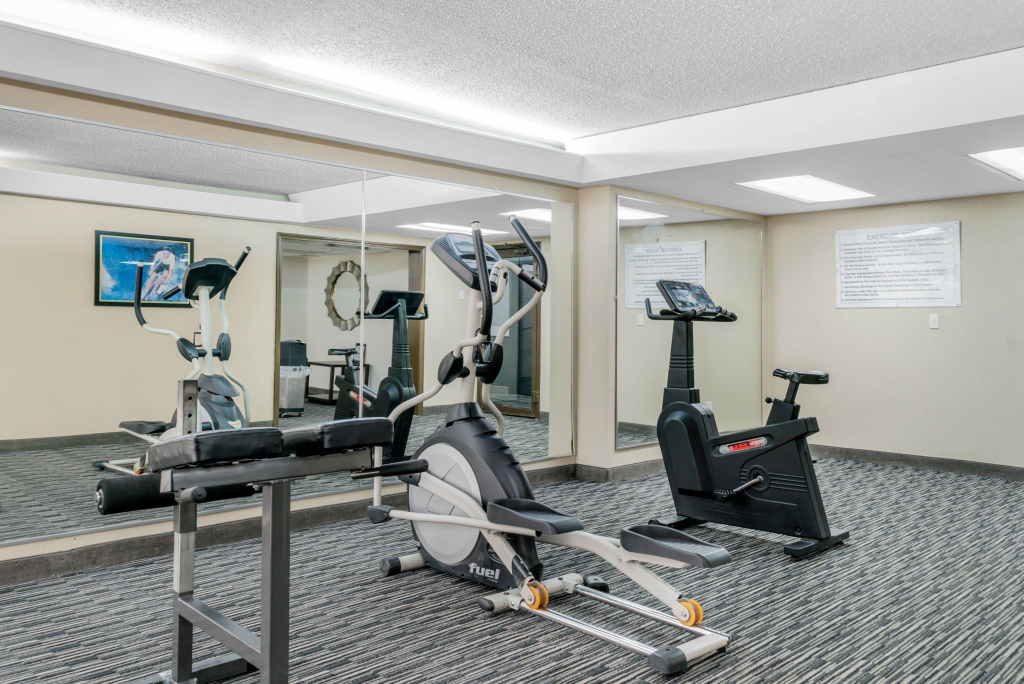 Quality Inn and Suites Livonia