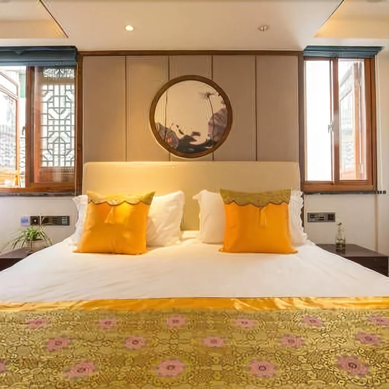 Xingainian Hotel