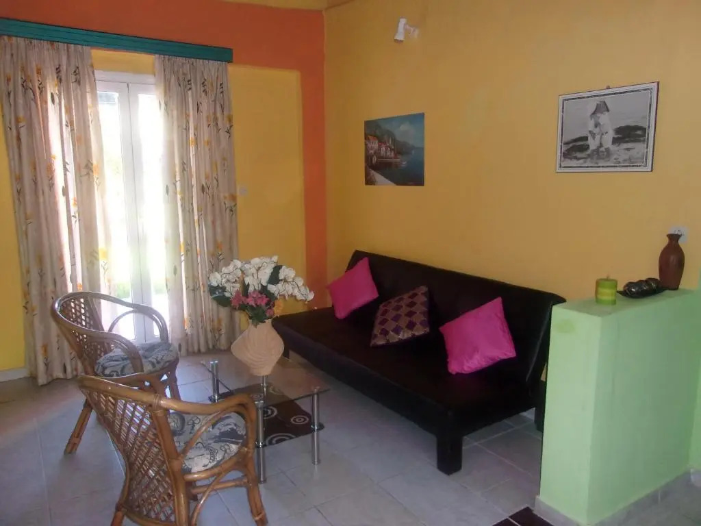 Haroula Apartments