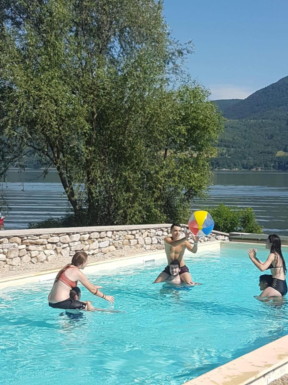 Mai Danube