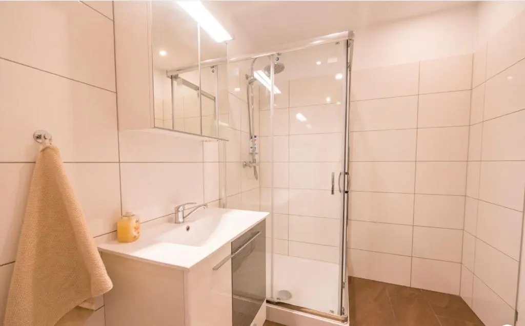 Sunny Penthouse DG I Apt 44