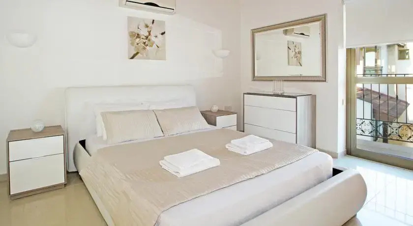 Villa Bridgit